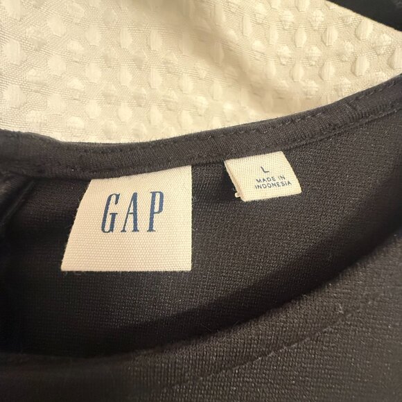 Gap Bell Sleeve Dress - Picture 2 of 4